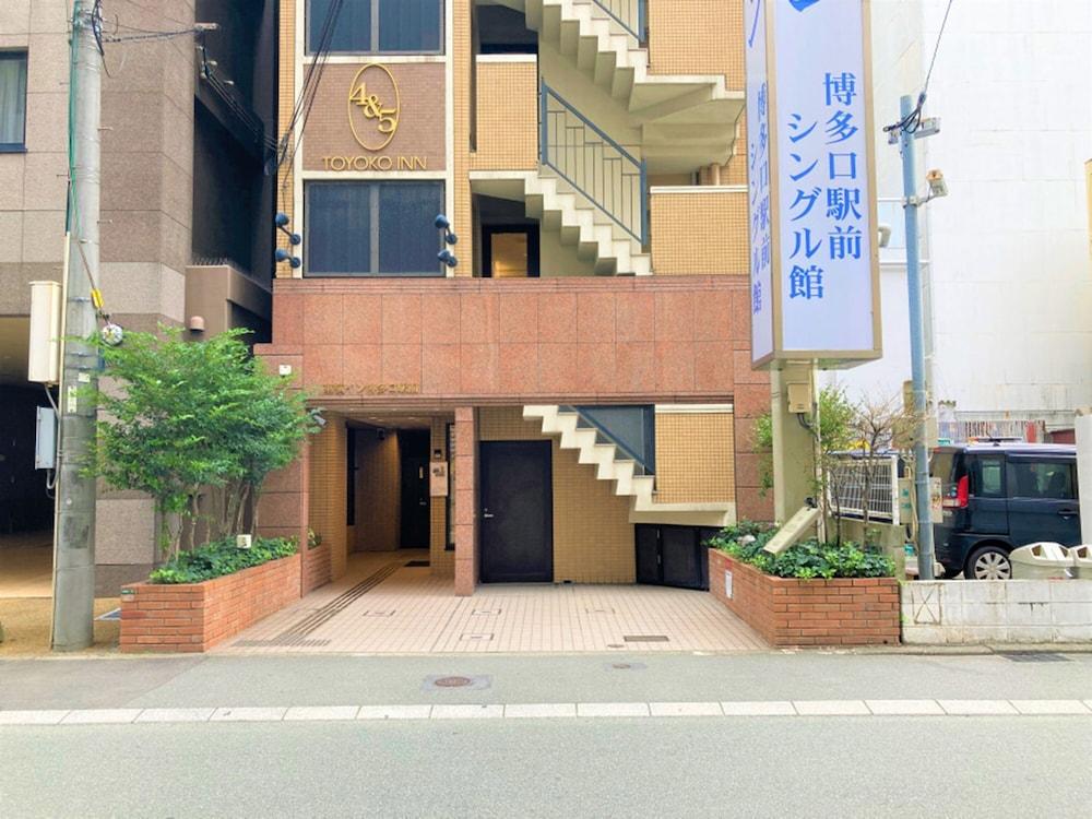 Toyoko Inn Hakata-Guchi Ekimae Fukuoka  Dış mekan fotoğraf